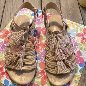 Lauren Conrad sandal 7.5